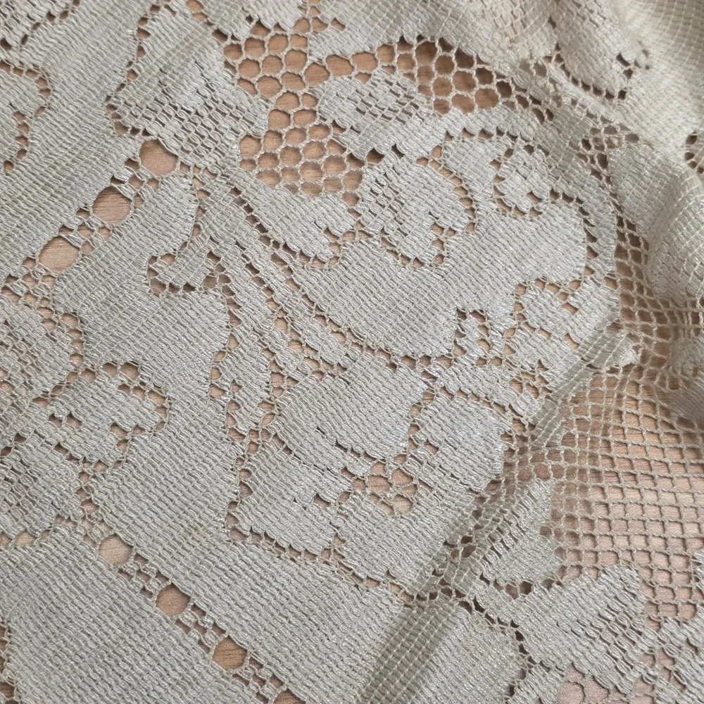 Vtg 1940s Quaker Gala #4200 Lace Tablecloth Color: Egyptian 54x72 USA With Box